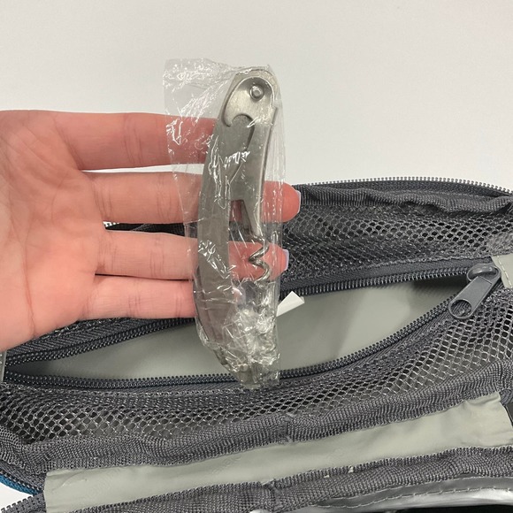 NWT Clevermade Multi Wine Bottle/Can Insulated Tote Strap Removable Ice Pack - Picture 8 of 15